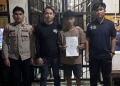 Terduga pelaku R yang kini harus mendekam dibalik jeruji Polda Sultra.